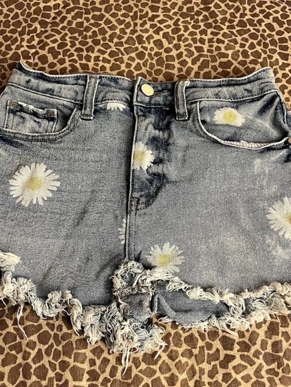 Material Girl Floral Denim Jean Shorts Size 3